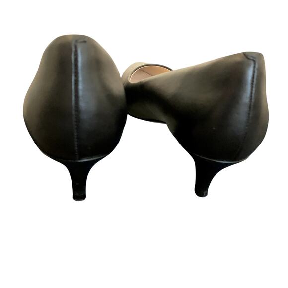 Cole Haan Black Leather Pointed Toe Low Heel Quincy Kitten Heel Pumps Size 8.5 M - Picture 4 of 8